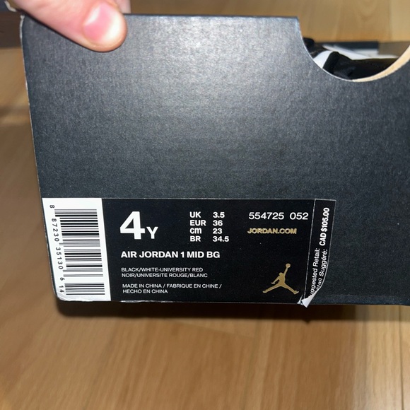 Jordan 1 Mid (Mulit-Colour Swoosh) GS - Picture 4 of 4